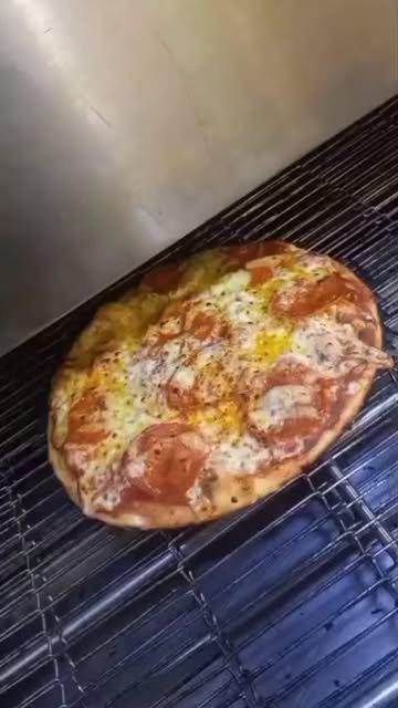 Pizza horneándose